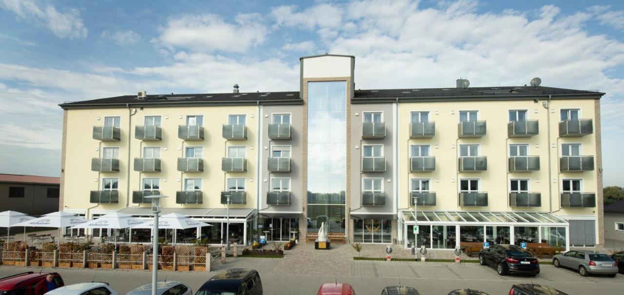 Stadthotel Donauwörth Kültér fotó